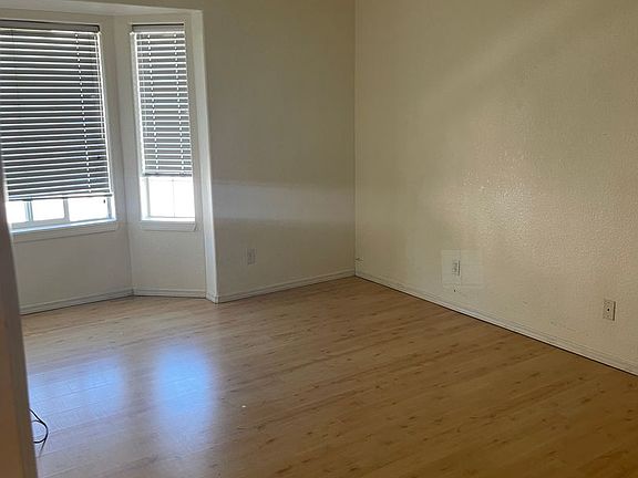 5th image of 3014 W Villard St #G