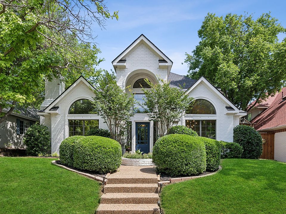 1st image of 8916 Clubcreek Cir