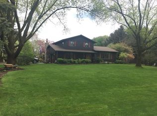 N6425 Sherry Ln, Sheboygan, WI 53083
