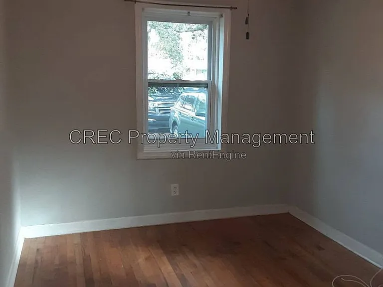 1519 Balsam St #A — Photo 8