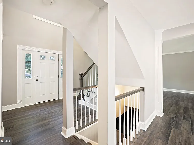 1518 Gingerwood Ct — Photo 5