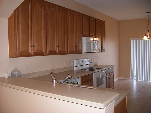 4th image of 16559 Cedar Crest Dr #16559