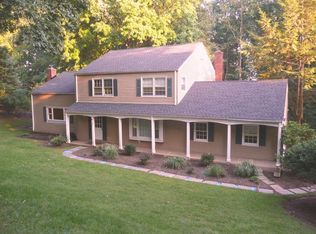 28 Fieldstone Dr, Morristown, NJ 07960