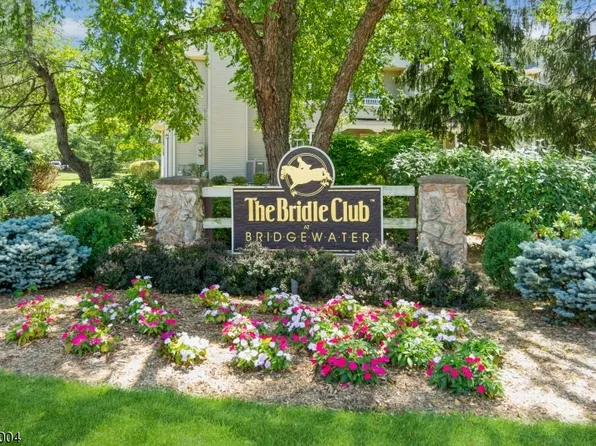 2801 Packer Ct, Bridgewater Twp., NJ 08807