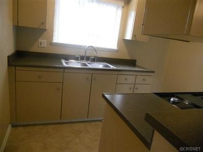 5th image of 6031 Fountain Park Ln
