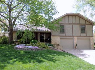 5715 S Hampton Ave, Springfield, MO 65810