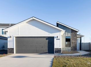 2962 N Eagle Meadow Ave, Kuna, ID 83634
