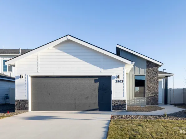 2962 N Eagle Meadow Ave, Kuna, ID 83634