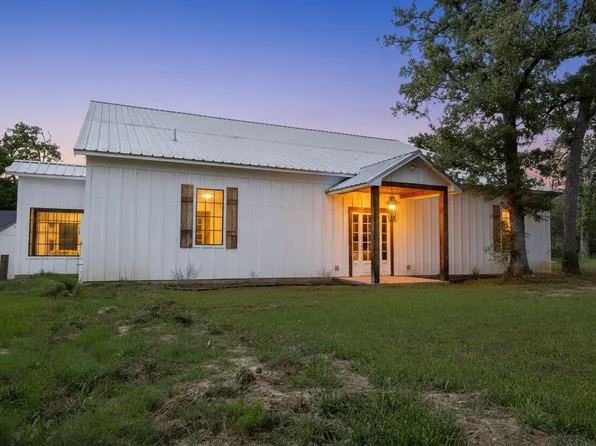 306 Tanglewood Ln, Somerville, TX 77879