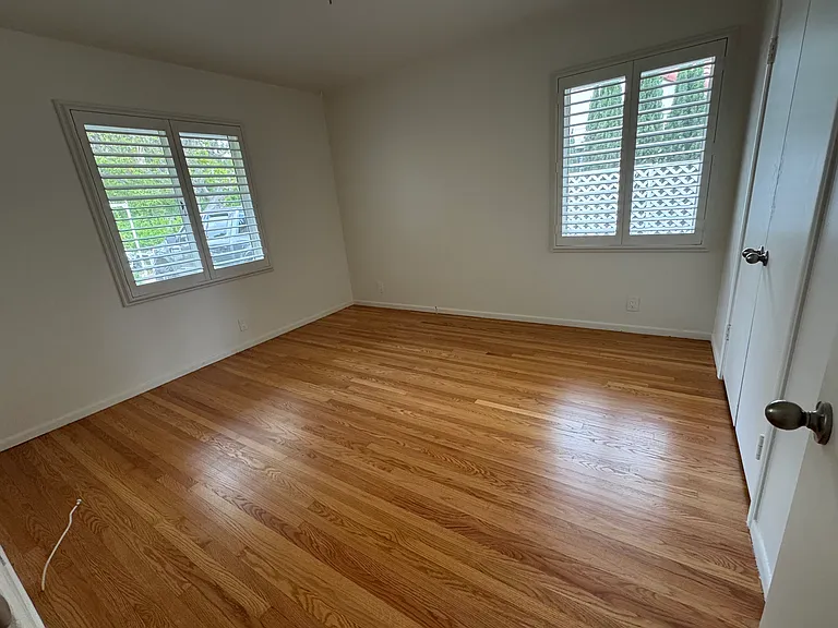 2195 S Los Robles Ave — Photo 7