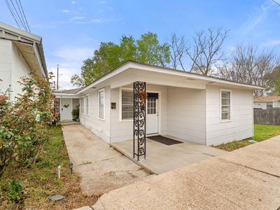 100 & 1/2 E Maggie St, Leesville, LA, 71446