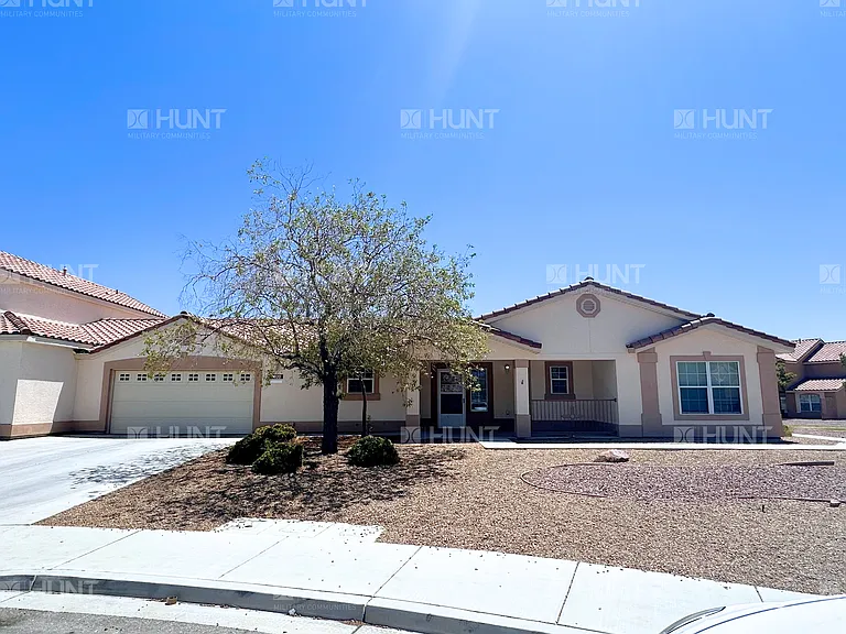 5020 Peterson Ln — Photo 1