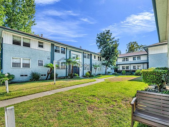 5th image of 5835 Bowcroft St Unit 2