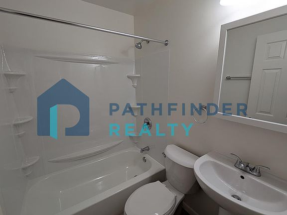 5th image of 2510 Falmouth Ave