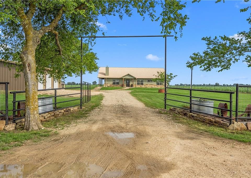 1st image of 1107 County Road 133