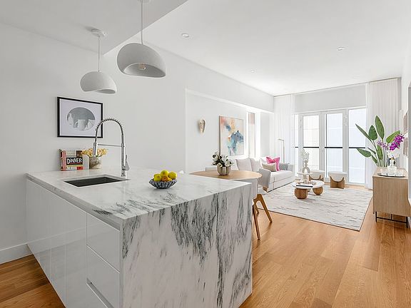 4th image of 427 E 90th St #6A