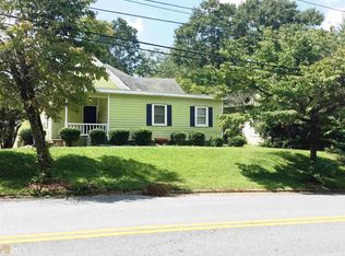 57 1st Ave APT E, Newnan, GA 30263