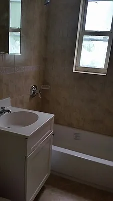 Rented by D S J Realty LLC | media 8