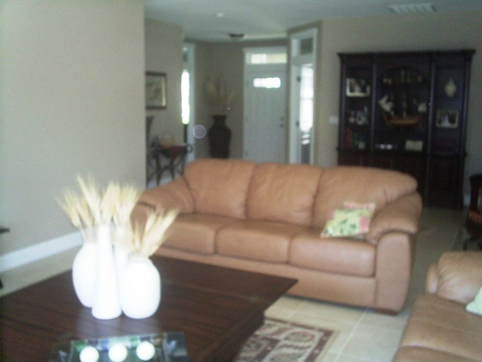 1st image of 1604 33rd Avenue Ct SW