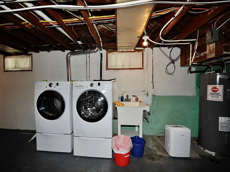 1223 E Saint Maries Ave — Photo 30