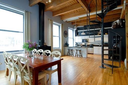 4th image of 1240 W Fullerton Ave #1A