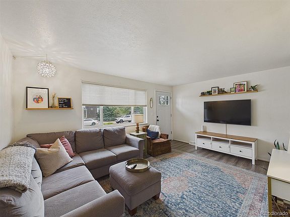 4th image of 851 Miller Court