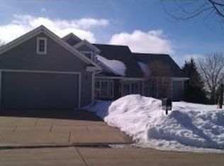 3515 S Barker Ln, Appleton, WI 54915