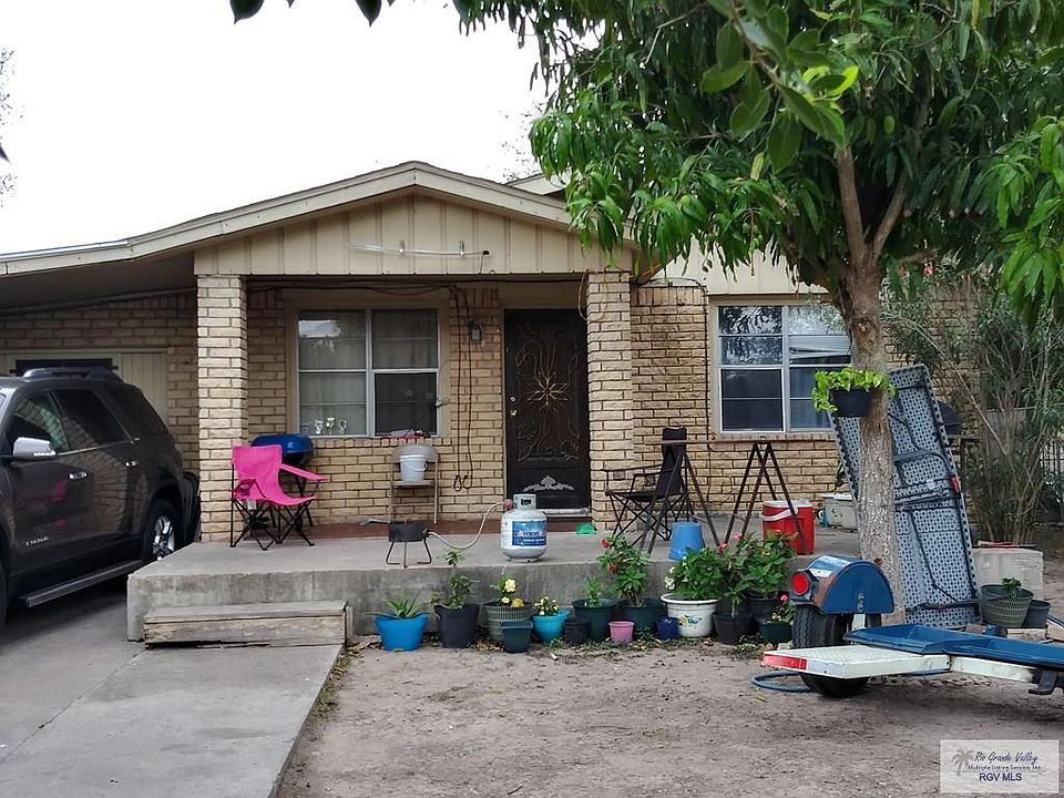 2nd image of 105 Delta Dr