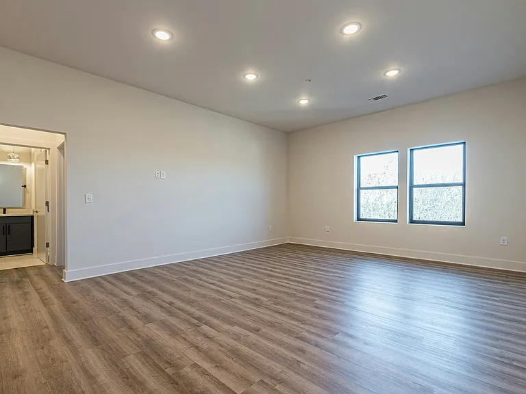112 Rogers St NE #601 — Photo 14