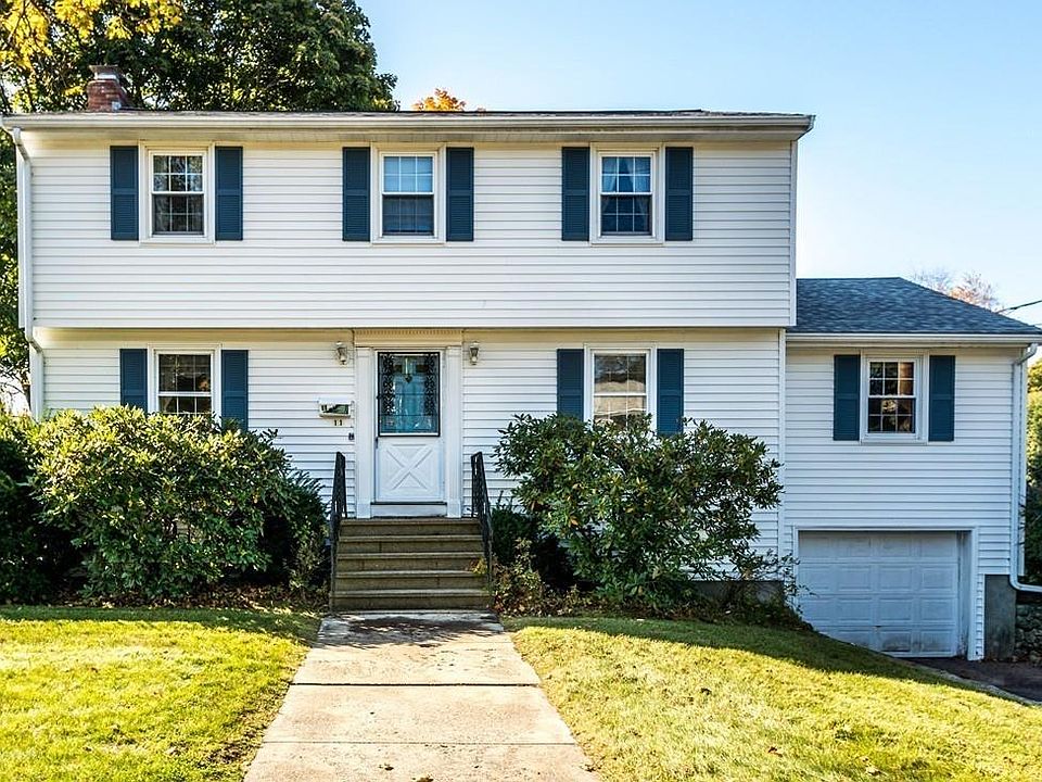 1st image of 11 Briar Hill Ln