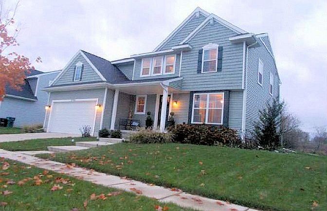 1st image of 3761 Parula Dr