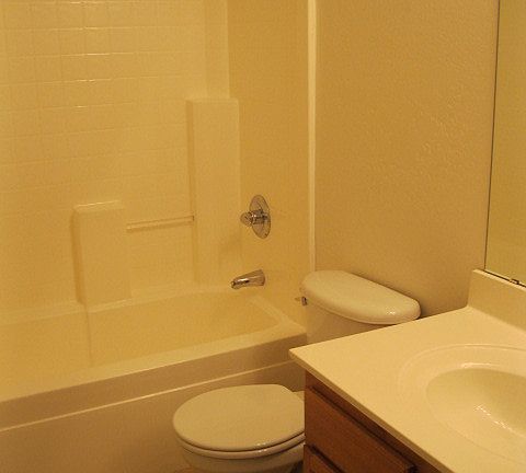 5th image of 4321 E Shapinsay Dr