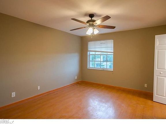 ISad493rl28xlx1000000000