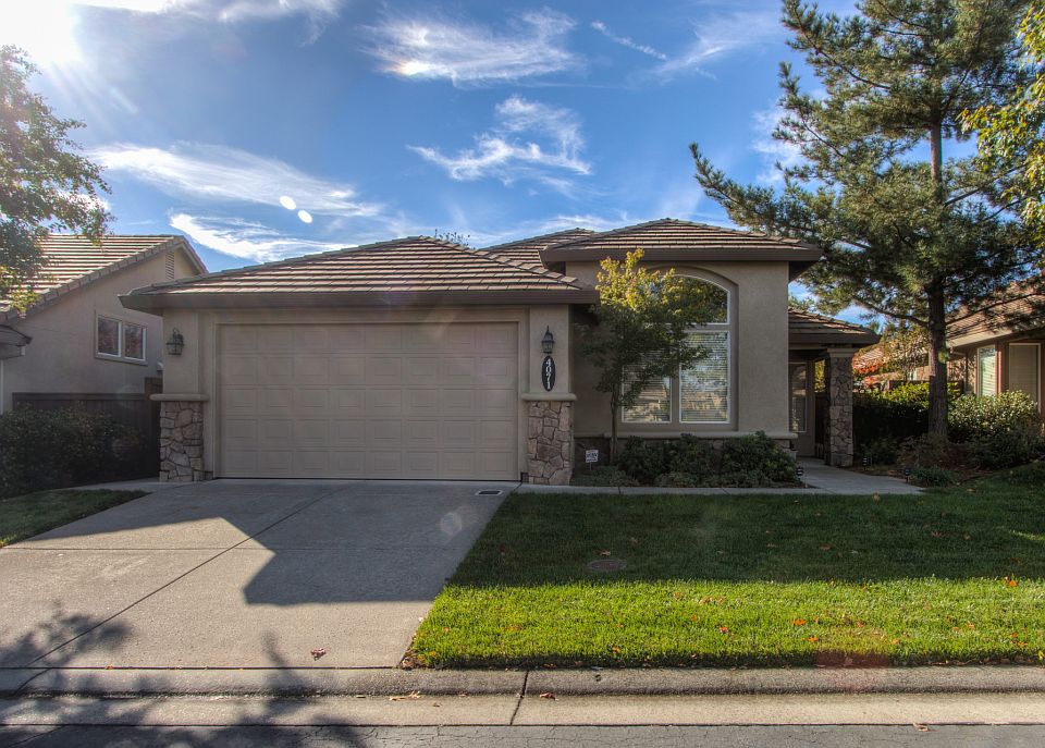 1st image of 4071 Ironwood Dr