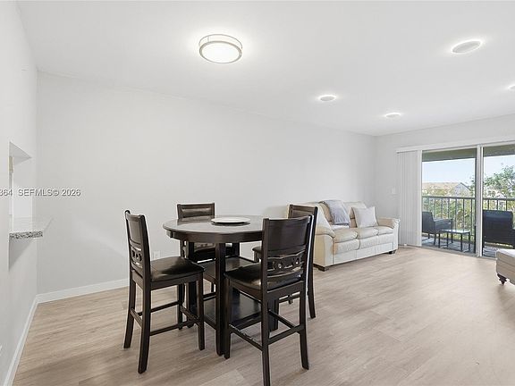 5th image of 1200 Hillcrest Ct APT 306