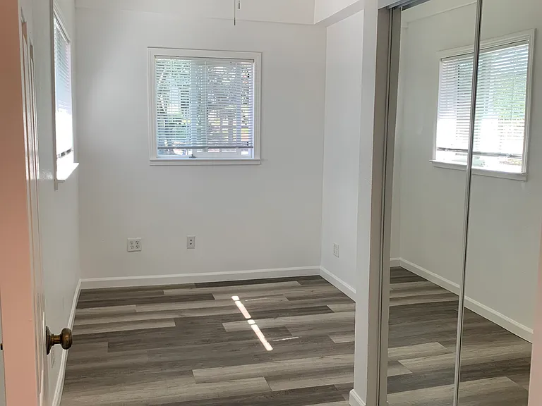 1850 Reiman Ln — Photo 19