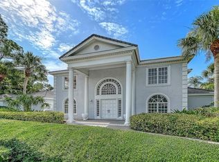 916 Mac Ewen Dr, Osprey, FL 34229