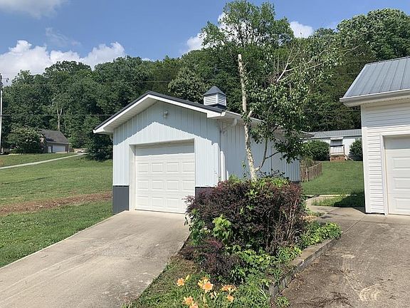 5th image of 102 Osage Ln