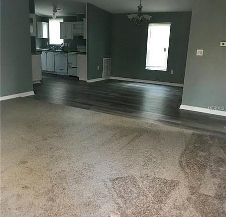 4th image of 216 Skyline Dr