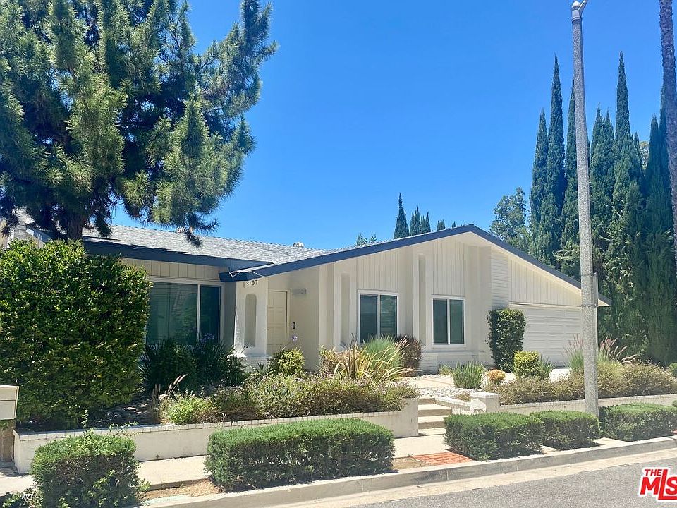 1st image of 3107 Hodler Dr