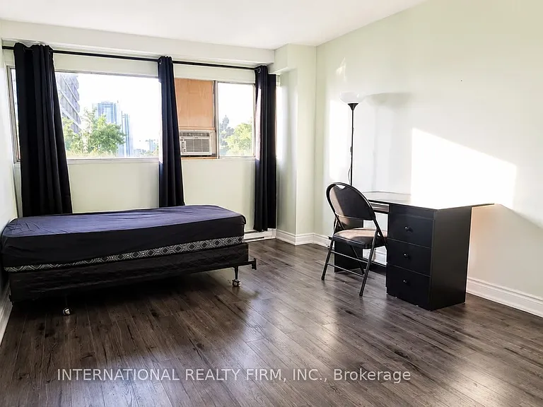 40 Sunny Glen Cres #308 — Photo 21