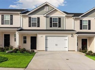 3218 Ellingford Rd, Charlotte, NC 28214