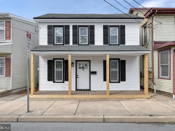 439 E High St, Elizabethtown, PA 17022