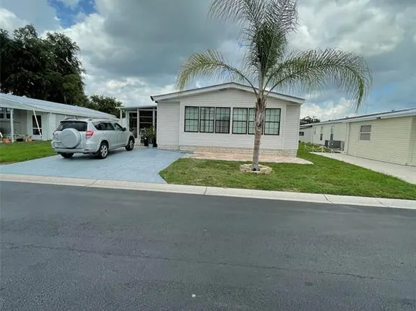 3124 Pond Hollow St #183, Wesley Chapel, FL 33543