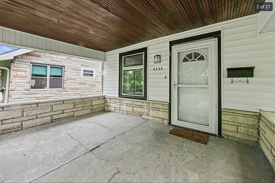 4 bed, 1755 sqft, $2,500 — Photo 2