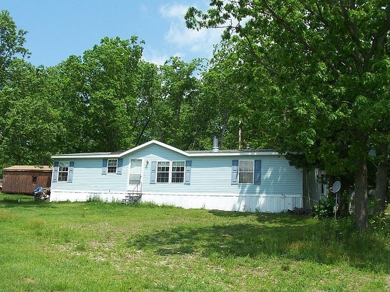 1st image of 425 Scenic View Dr