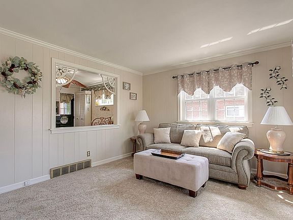 5th image of 3768 Nightingale Dr