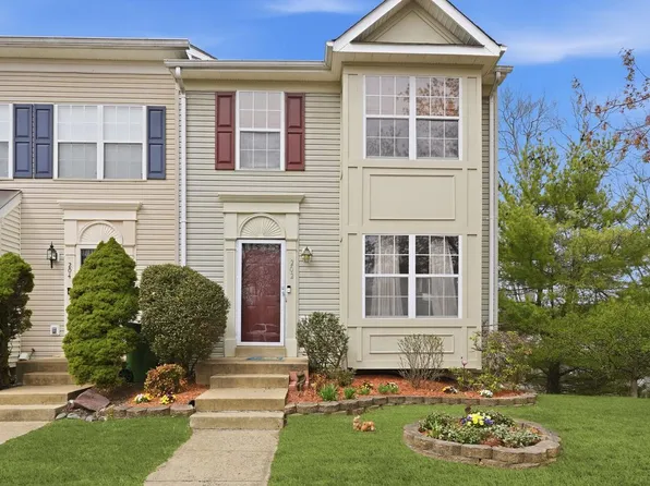 202 Sterling Ct, Stafford, VA 22554