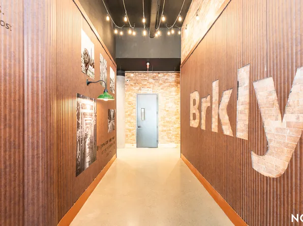 255 18th Street image 10 of 47