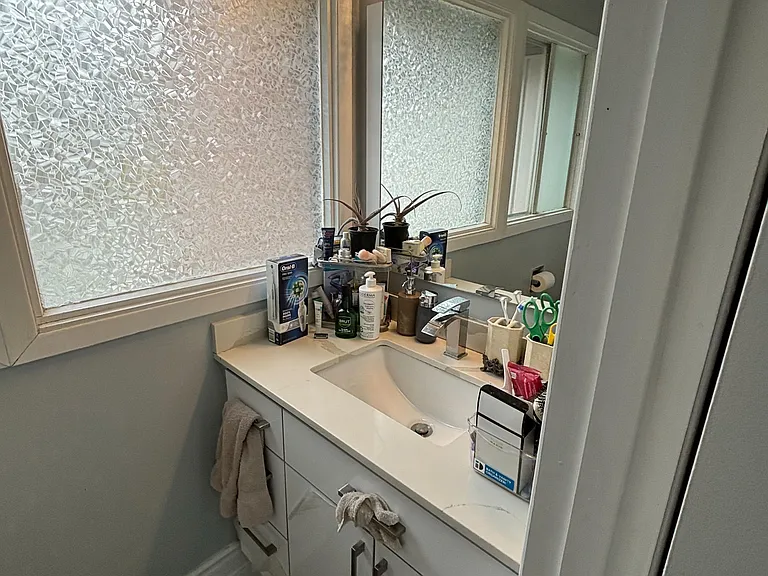 26 Roughfield Cres — Photo 12